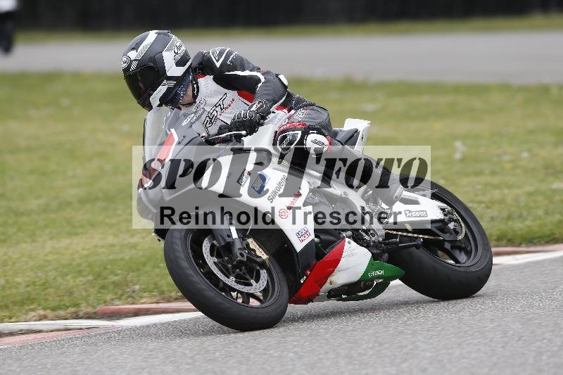 /Archiv-2025/08 20.04.2025 Speer Racing ADR/Gruppe gruen/404